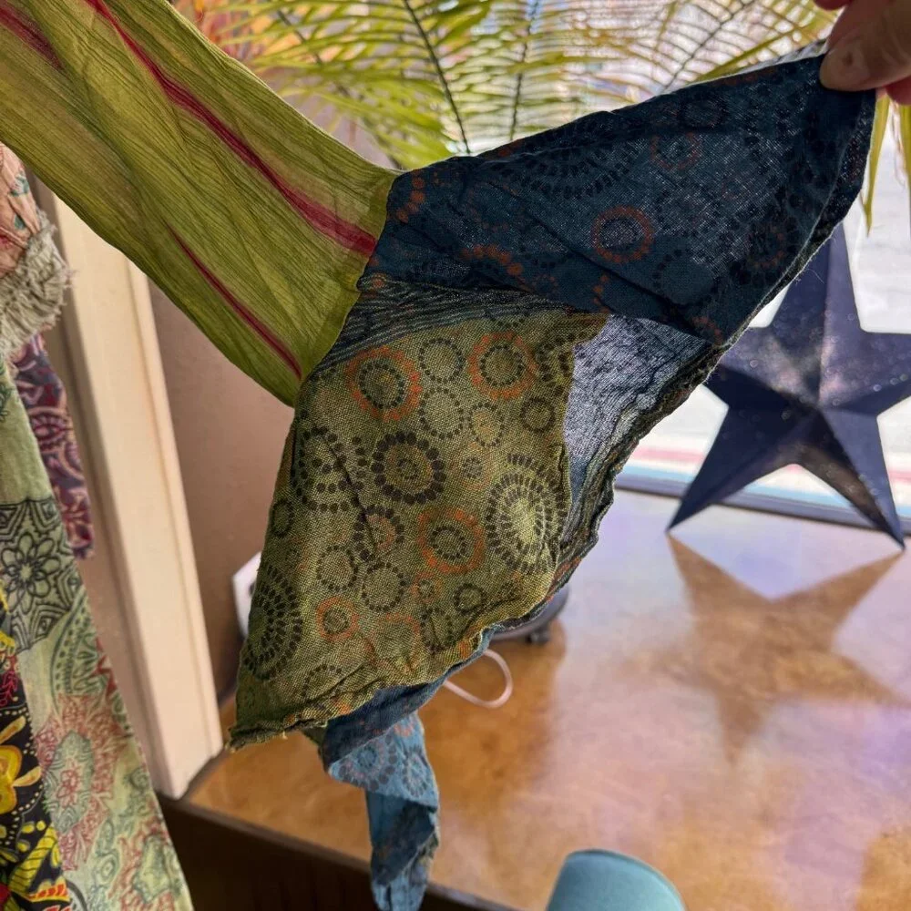 Long Bell Sleeve Kimono - Picture 2 of 5